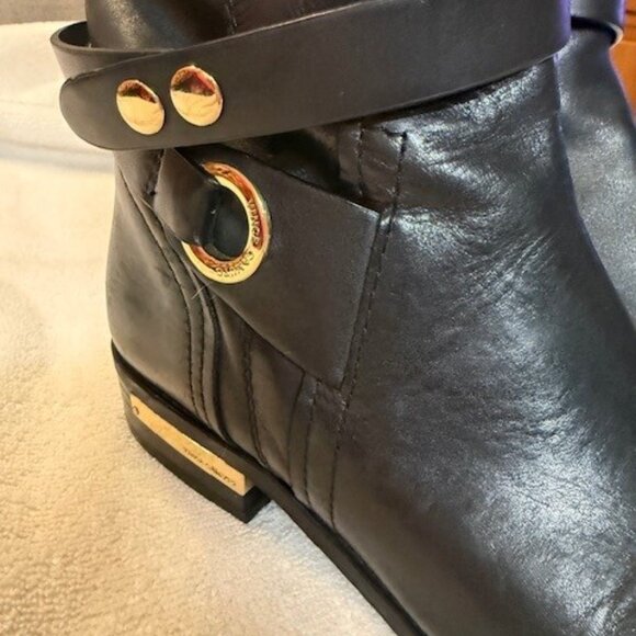 Black Vince Camuto tall boots with gold detail 9M - Picture 2 of 7